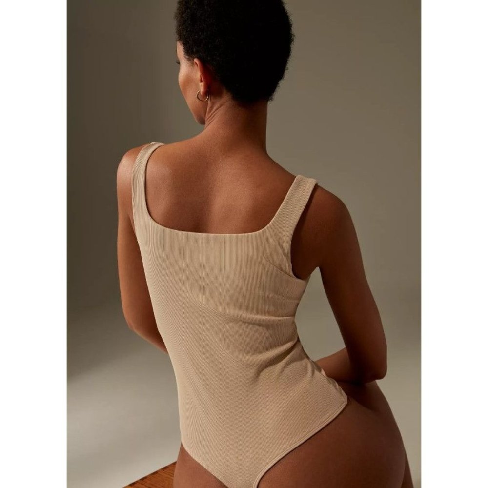 Aritzia Babaton Beige Contour rib square-neck thong bodysuit size XS - Picture 3 of 14